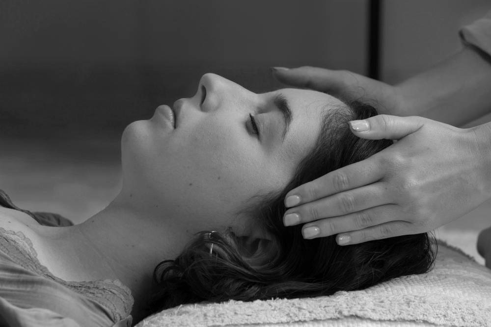 0188 RELAXATION-THROUGH-HYPNOTHERAPY